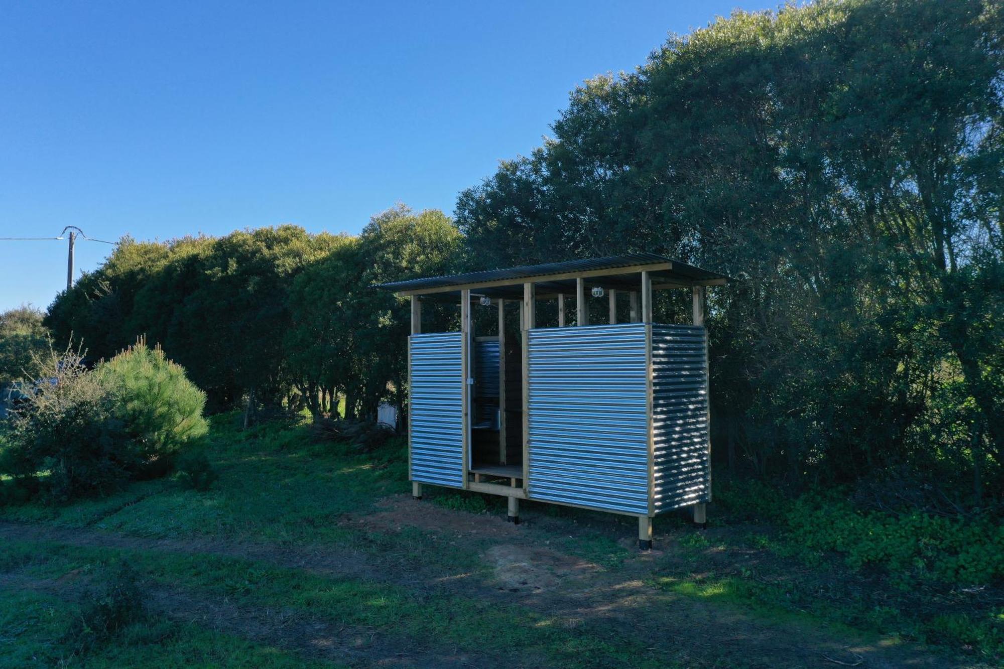 Cosy Nest In Animal Rescue Monte Dos Vagabundos * São Teotónio